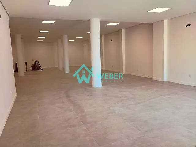 Loja com 486m², para alugar, no bairro Centro em Novo Hamburgo