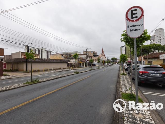 Loja para alugar, no bairro Portão em Curitiba