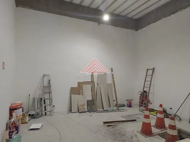 Loja com 80m², para alugar, no bairro Vila Assis Brasil em Mauá