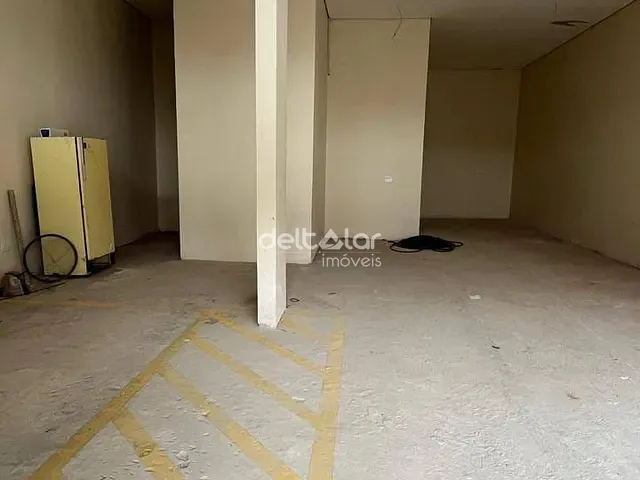 Loja com 80m², para alugar, no bairro Maria Helena em Ribeirão das Neves