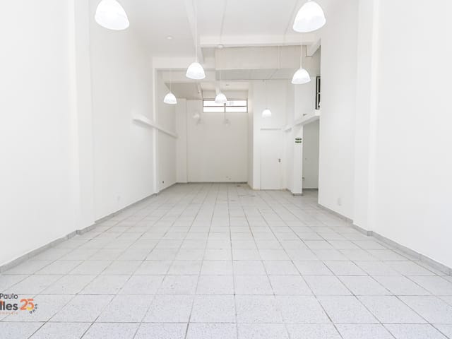 Loja para alugar, no bairro Vila Izabel em Curitiba