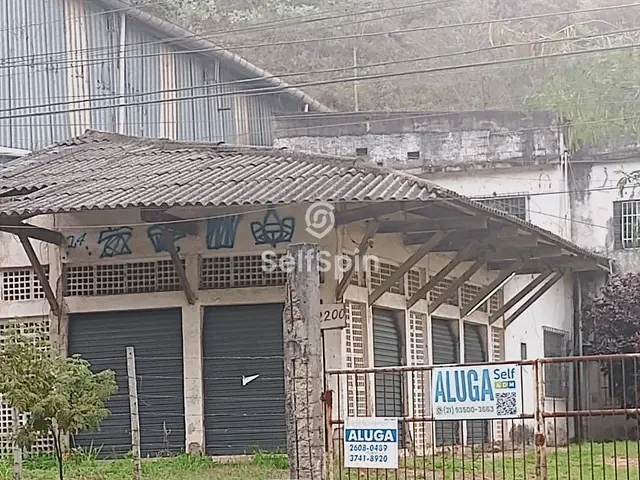 Loja com 556m², para alugar, no bairro ITAIPU em Niterói