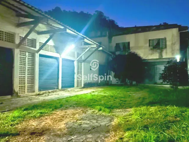 Loja com 556m², para alugar, no bairro ITAIPU em Niterói