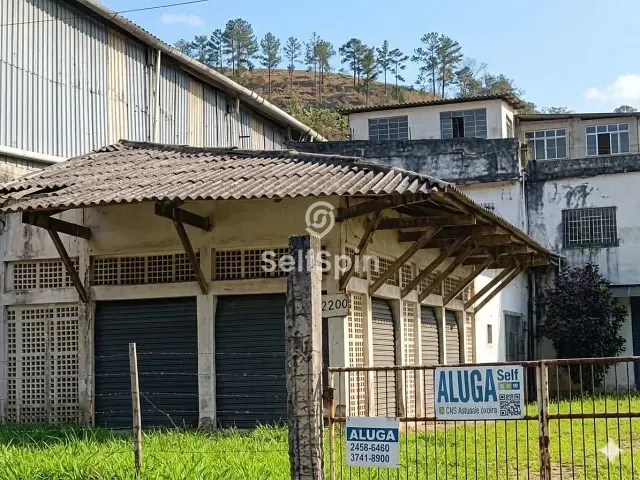 Loja com 556m², para alugar, no bairro ITAIPU em Niterói