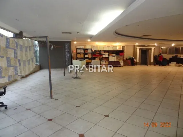 Loja com 700m², para alugar, no bairro Vila Leopoldina em São Paulo
