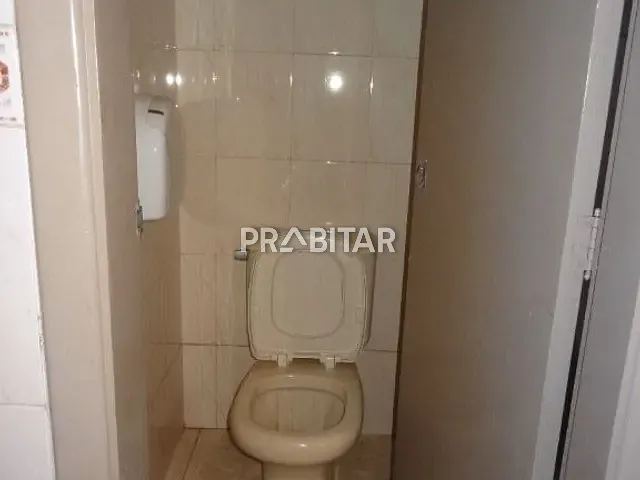 Loja com 700m², para alugar, no bairro Vila Leopoldina em São Paulo