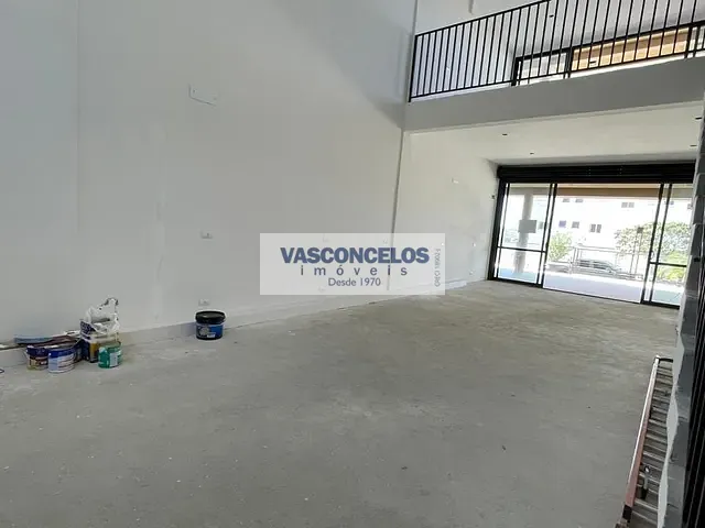 Loja com 140m², para alugar, no bairro Condomínio Residencial Colinas do Paratehy em São José dos Campos