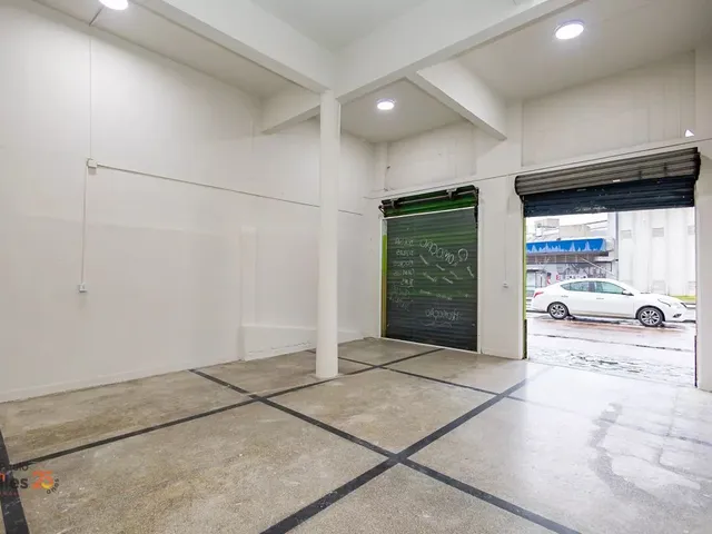Loja para alugar, no bairro Centro em Curitiba