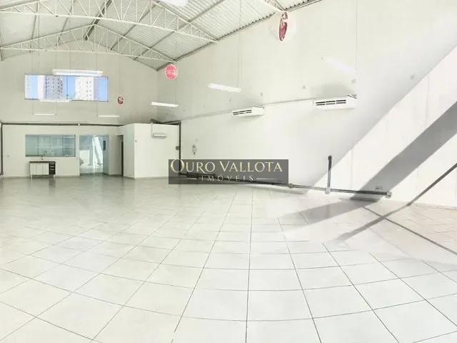 Loja com 280m², à venda, no bairro Vila Bertioga em São Paulo