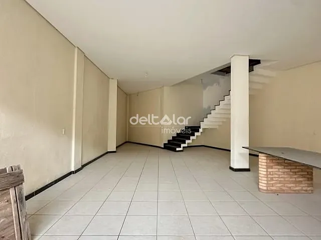 Loja com 90m², para alugar, no bairro Planalto em Belo Horizonte