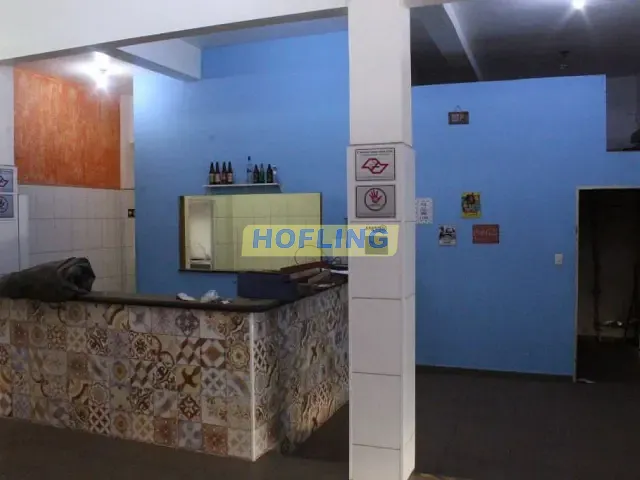 Loja com 1m², para alugar, no bairro Centro em Rio Claro