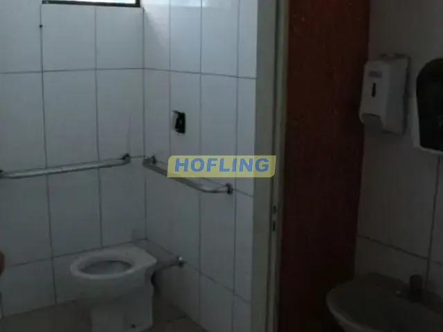 Loja com 1m², para alugar, no bairro Centro em Rio Claro