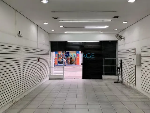 Loja para alugar, no bairro Pinheiros em São Paulo