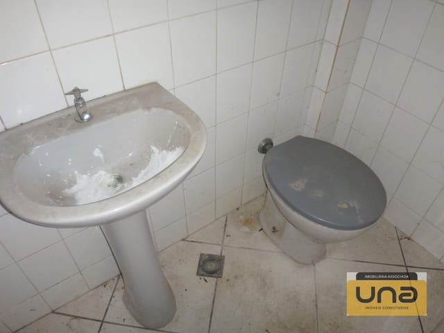 Loja à venda, no bairro REBOUÇAS em Curitiba
