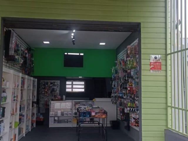 Loja com 200m², à venda, no bairro Água Espraiada (Caucaia do Alto) em Cotia