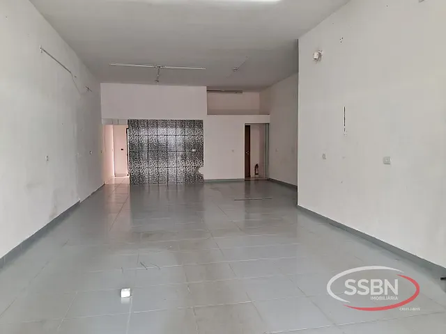 Loja para alugar, no bairro Bosque dos Cedros em Nova Odessa