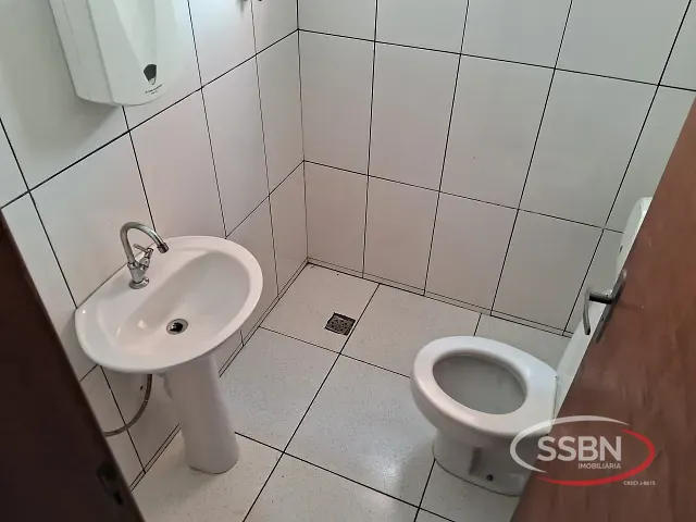 Loja para alugar, no bairro Bosque dos Cedros em Nova Odessa