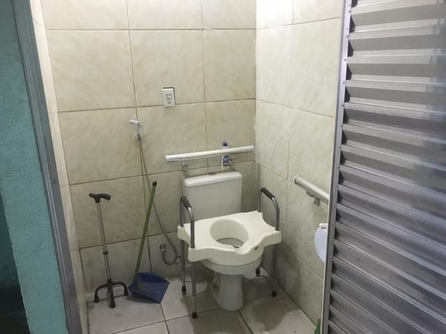 Loja com 150m², para alugar, no bairro Jardim Represa (Fazendinha) em Santana de Parnaíba