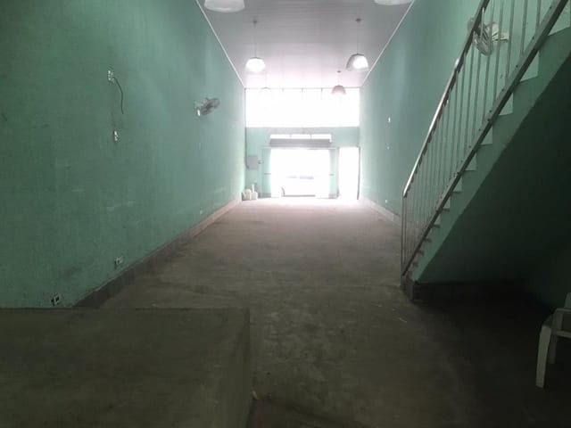 Loja com 150m², para alugar, no bairro Jardim Represa (Fazendinha) em Santana de Parnaíba