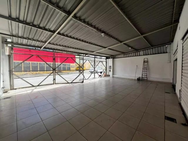 Foto do Loja - Loja com 200 m² para locação, 2 banheiros e 4 vagas de garagem Venda Nova, Belo Horizonte, MG | Deltalar Imóveis