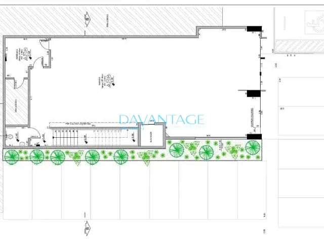 Loja para alugar, no bairro Cidade Jardim em São Paulo