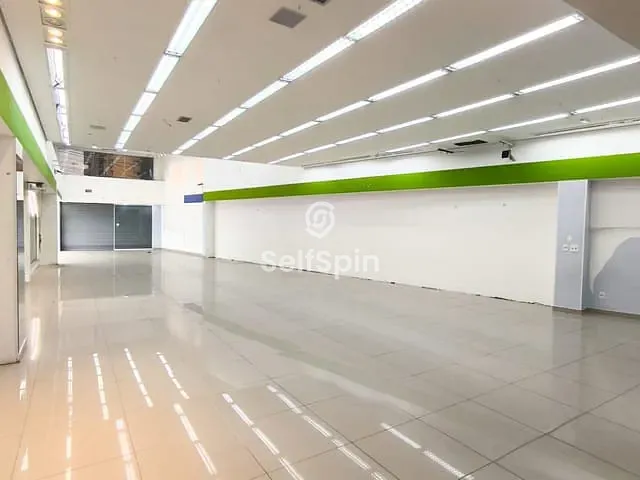 Loja para alugar, no bairro Itaipu em Niterói