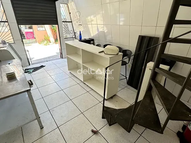 Loja com 45m², para alugar, no bairro Planalto em Belo Horizonte