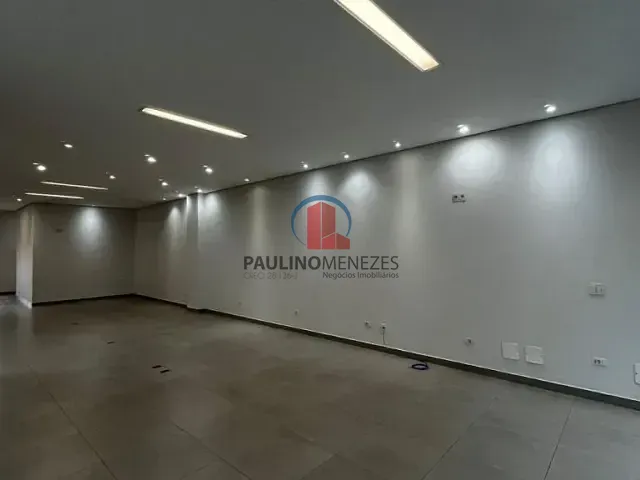 Loja com 578m², para alugar, no bairro Jardim Girassol em Americana