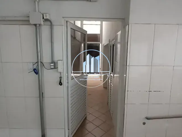 Loja com 257m², para alugar, no bairro Nova Porto Alegre em Pouso Alegre