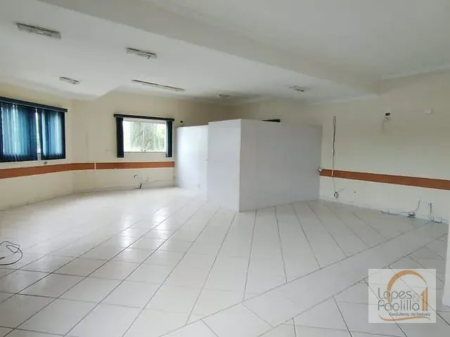 Loja com 300m², para alugar, no bairro Jardim Brasil em Atibaia