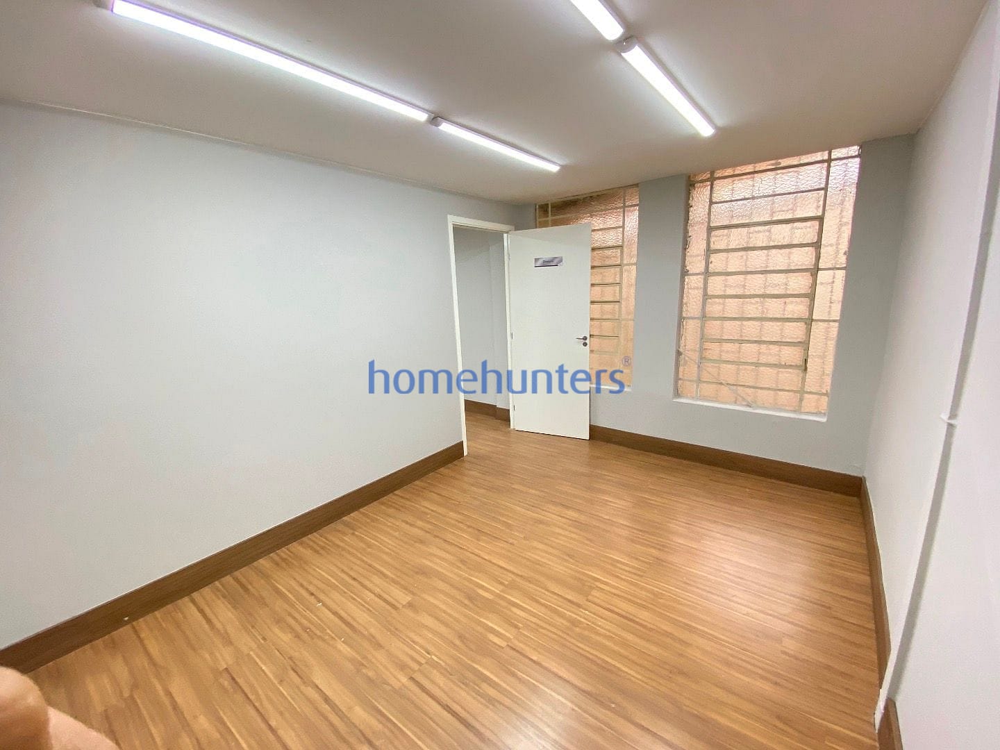 Loja-Salão para alugar, 250m² - Foto 1