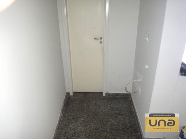 Loja para alugar, no bairro CENTRO em Curitiba