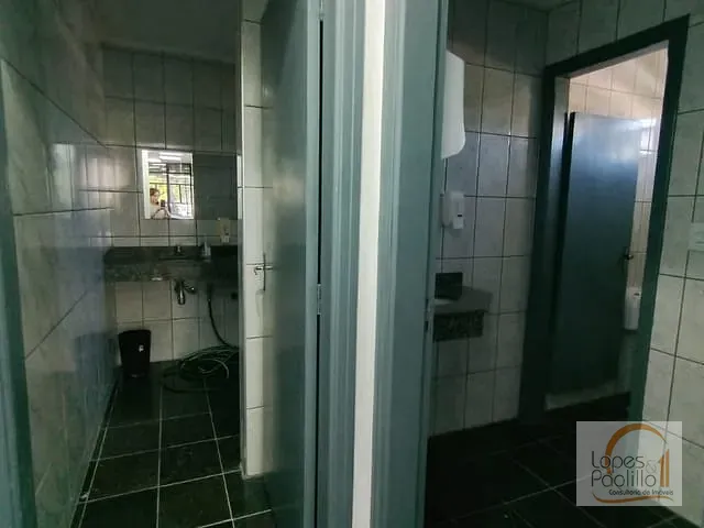 Loja com 356m², para alugar, no bairro Vila Thais em Atibaia