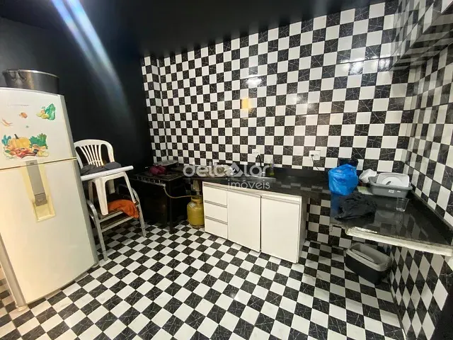 Loja para alugar, no bairro Guarani em Belo Horizonte