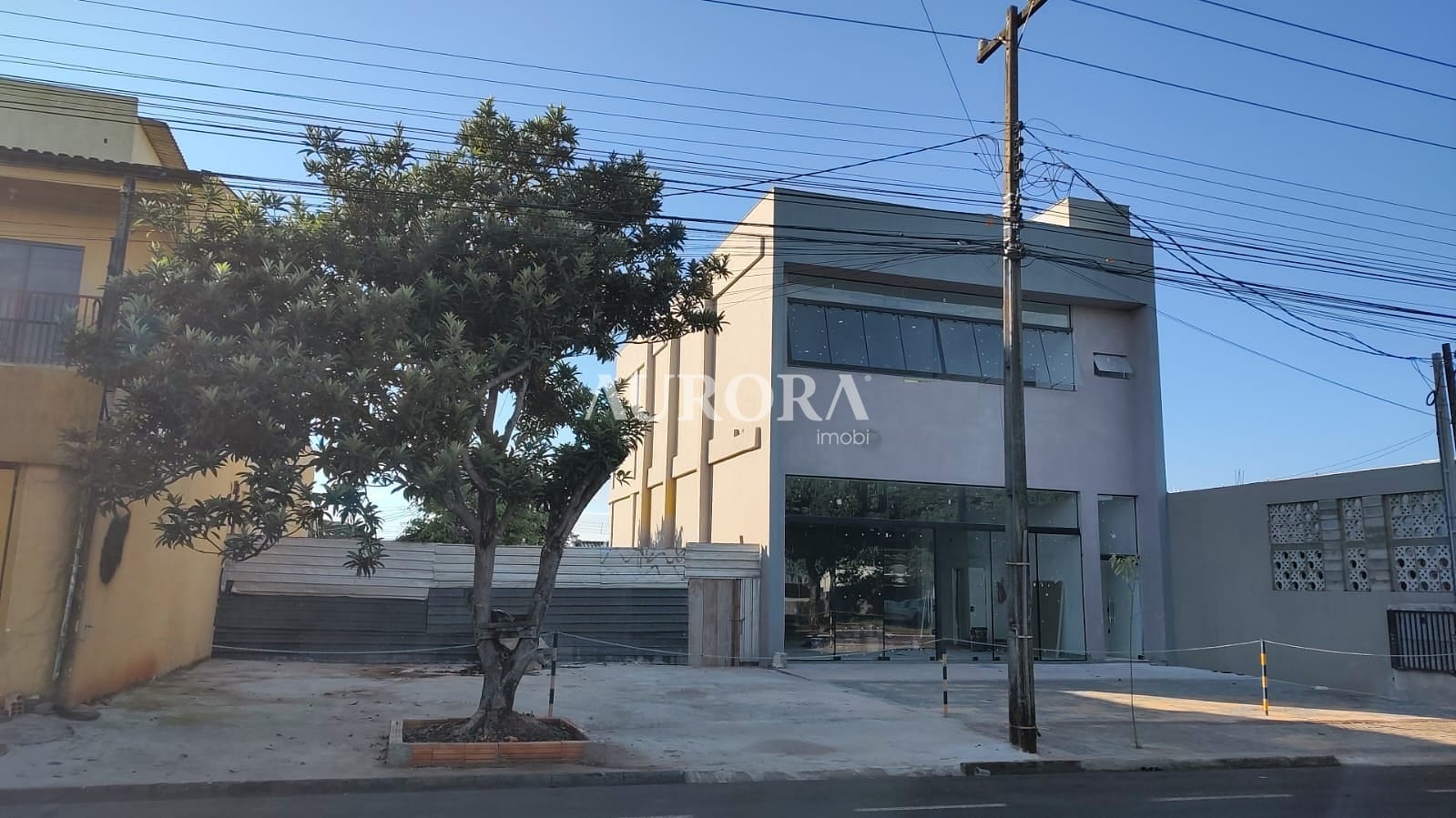 Loja-Salão para alugar, 142m² - Foto 1