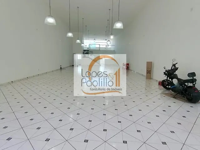 Loja com 467m², para alugar, no bairro Centro em Atibaia
