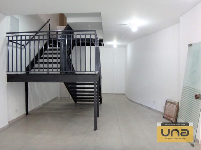 Loja para alugar, no bairro ALTO DA GLORIA em Curitiba