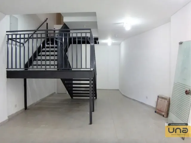 Loja para alugar, no bairro ALTO DA GLORIA em Curitiba
