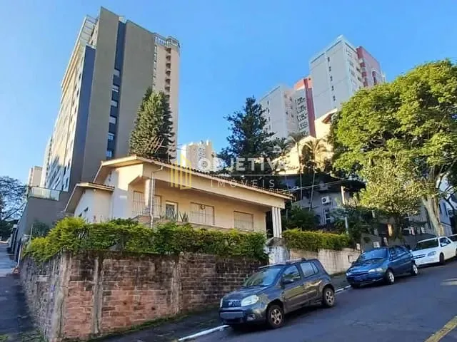 Casa com 468m², à venda ou para alugar, no bairro Centro em Novo Hamburgo