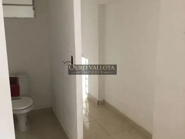 Loja com 35m², para alugar, no bairro Quarta Parada em São Paulo