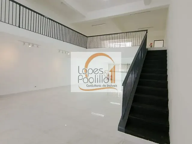 Loja com 168m², para alugar, no bairro Centro em Atibaia