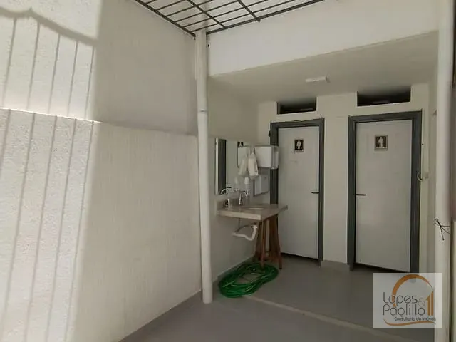 Loja com 168m², para alugar, no bairro Centro em Atibaia
