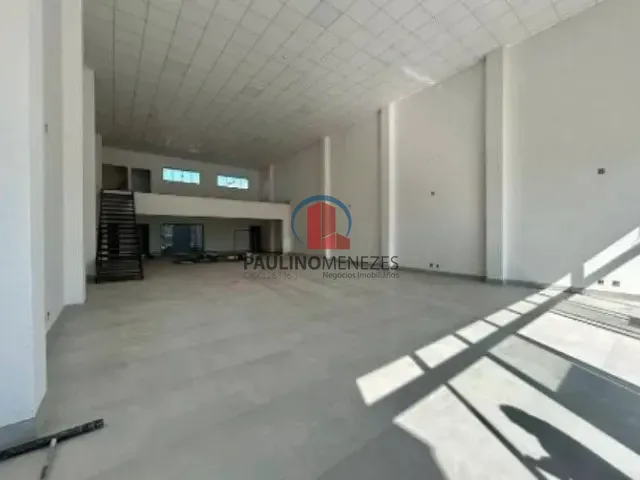 Loja com 320m², para alugar, no bairro Cidade Jardim II em Americana
