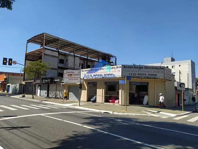 Loja à venda, no bairro Bosque dos Eucaliptos em São José dos Campos