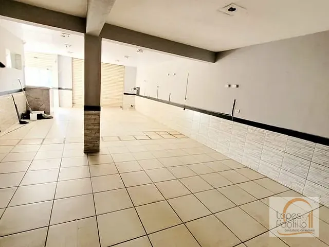 Loja com 120m², para alugar, no bairro Jardim Alvinópolis em Atibaia