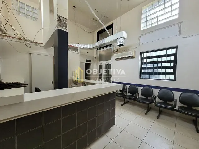 Loja com 270m², para alugar, no bairro Bela Vista em Porto Alegre