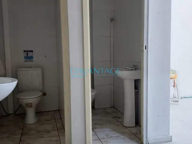 Loja com 56m², para alugar, no bairro Pinheiros em São Paulo