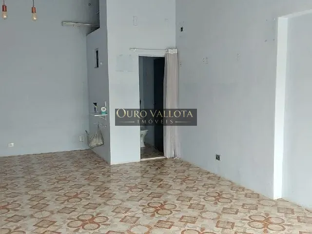Loja com 32m², para alugar, no bairro Quarta Parada em São Paulo