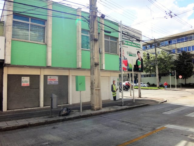 Loja para alugar, no bairro REBOUÇAS em Curitiba