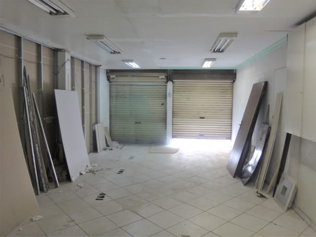 Loja para alugar, no bairro REBOUÇAS em Curitiba